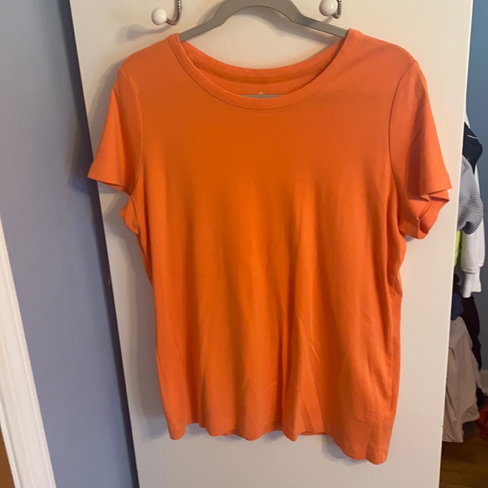Short sleeve shirt